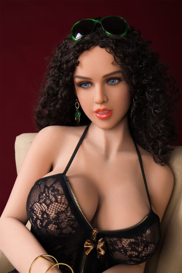 big boob sex doll