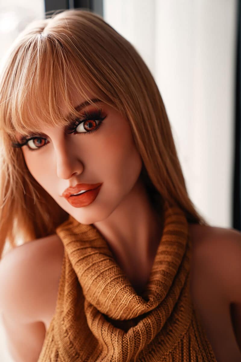 adult dolls realistic